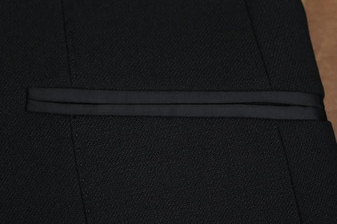 Black Suit with Tuxedo – Inspired by Men’s Modern Suits for Weddings Plus Size