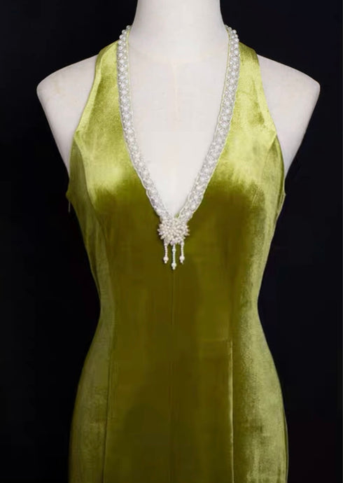 Gothic Green Mermaid Evening Gown - Green Evening Gown with Pearl Neckline Plus Size